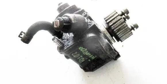 Skoda Octavia Mk2 (1Z) Fuel injection high pressure pump 03L130755D 09130412 0445010514