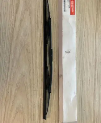 KIA Pride Windshield/front glass wiper blade KK15667330