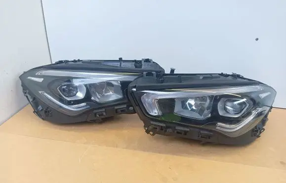 Mercedes-Benz CLA C118 X118 Headlights/headlamps set 1189062500