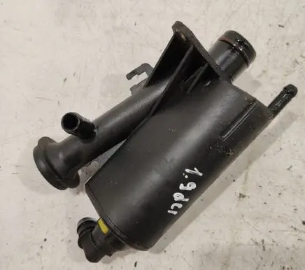 Renault Scenic II - Grand scenic II Oil fill pipe 8200140763