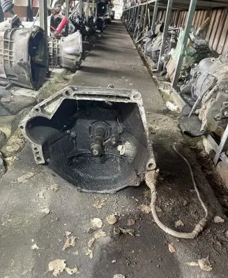 Lada Niva Manual 4 speed gearbox 1701015