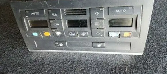 Audi A4 S4 B6 8E 8H Climate control unit 8E0820043