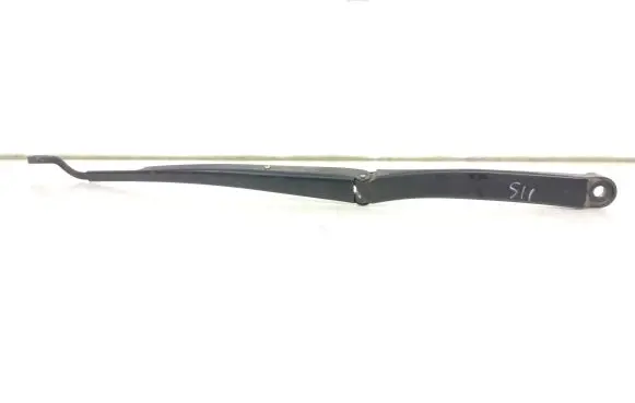 Toyota RAV 4 (XA30) Front wiper blade arm 7223