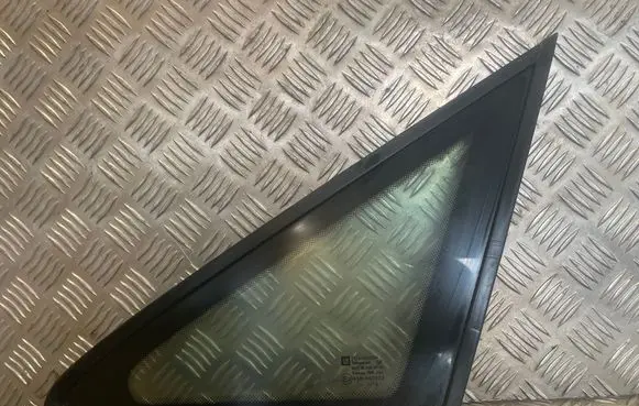 Opel Zafira A Front triangle window/glass 43R007022