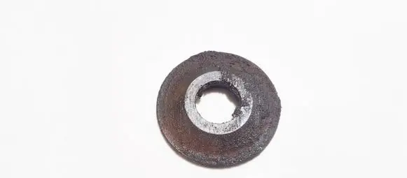Subaru Legacy Coil spring mount 