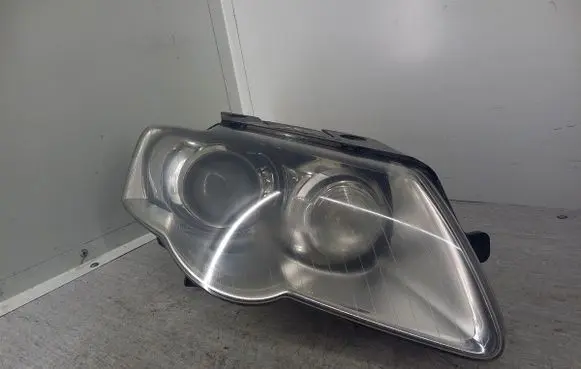 Volkswagen PASSAT B6 Headlight/headlamp 3C0941752G
