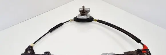 Rear door manual window regulator