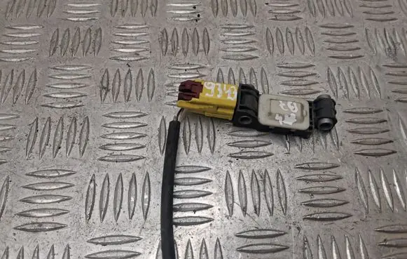 Audi A4 S4 B7 8E 8H Airbag deployment crash/impact sensor 8E0959651A