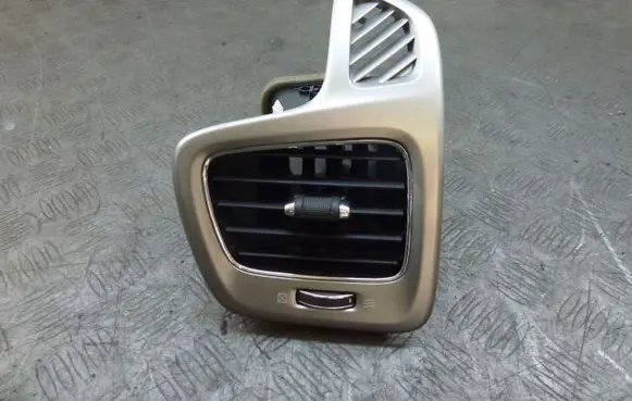 Jeep Compass Dashboard side air vent grill/cover trim