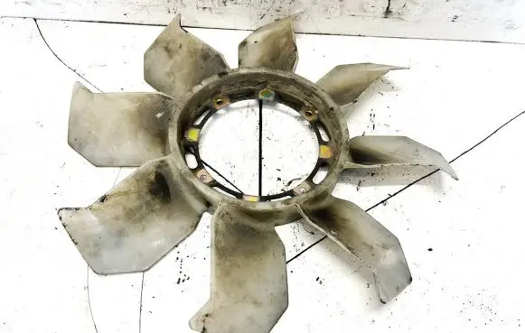 Mitsubishi Pajero Sport I Fan impeller 