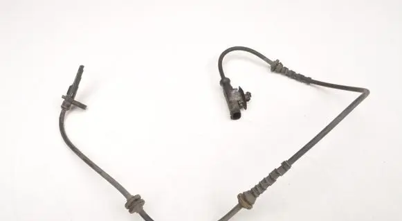 Maserati Ghibli ABS wheel speed sensor 670006719