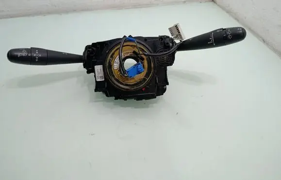 Peugeot 5008 Wiper turn signal indicator stalk/switch 96667320XT