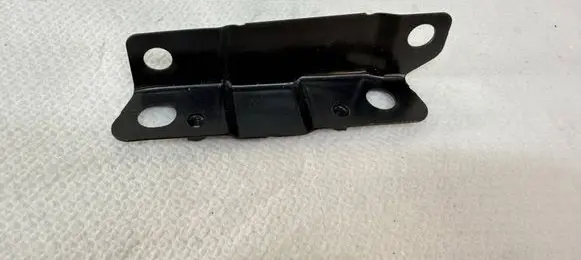 Audi A1 Fender mounting bracket 82A821091