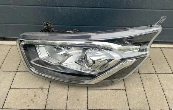 Ford Transit Headlight/headlamp