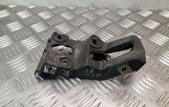 Audi A4 S4 B6 8E 8H Fender mounting bracket 8E0853922B