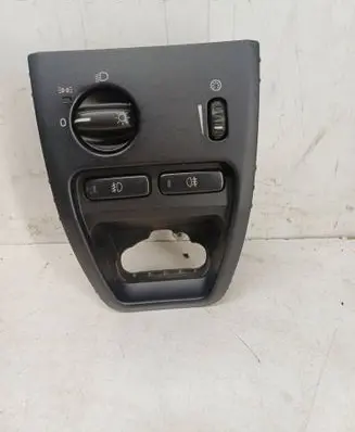 Volvo XC90 Light switch 8685450 04W41E05 MG41BB00193
