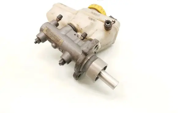 Seat Leon (1M) Master brake cylinder 1J1611349