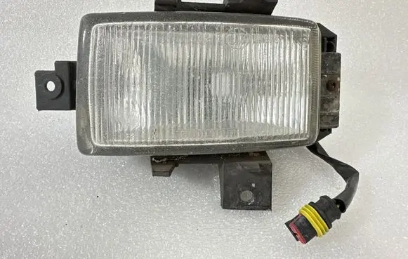 Opel Omega B1 Front fog light 90457819 36250381