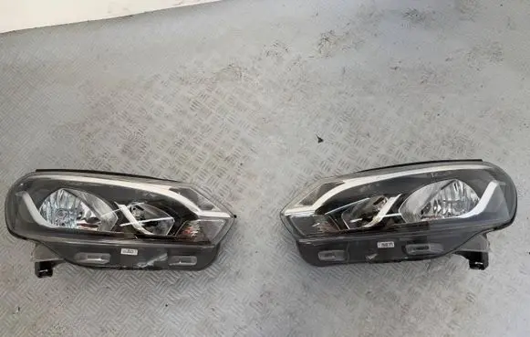 Toyota Proace Headlights/headlamps set