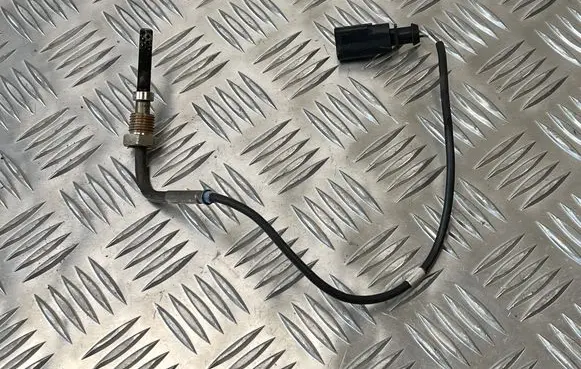 Audi A4 S4 B8 8K Exhaust gas temperature sensor 059906088A