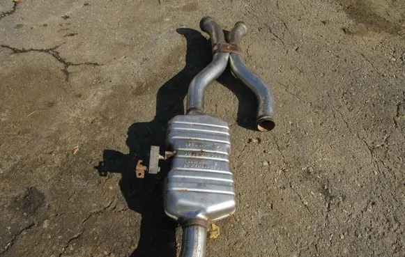 Mercedes-Benz ML W164 Middle muffler/silencer A1644909101-MERC A1644909101