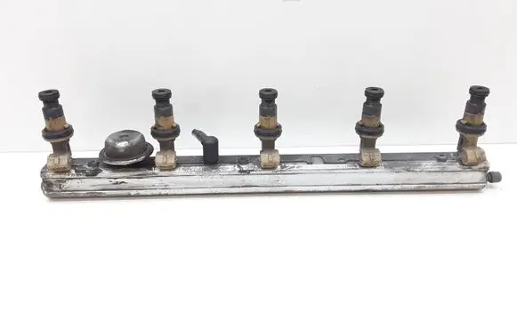 Volvo S80 Fuel injectors set 9186836