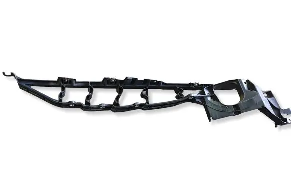 BMW X5 E70 Fender mounting bracket 7157989