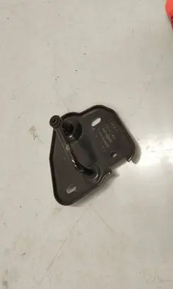 Audi A1 Engine bonnet/hood lock/latch loop/hook 82a823186