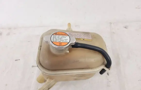 Hyundai i30 Coolant expansion tank/reservoir 254312H100 PA66GF30