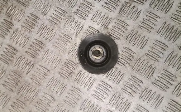 Mitsubishi Pajero Belt tensioner pulley 