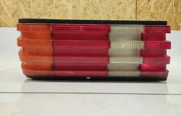Mercedes-Benz S W126 Rear/tail lights 1268201564 1268201464
