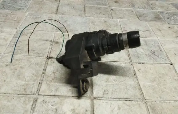 BMW 5 E60 E61 Electric auxiliary coolant/water pump 50018904
