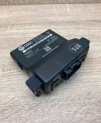 Volkswagen PASSAT B6 Gateway control module 3C0907530C 3C0907951A