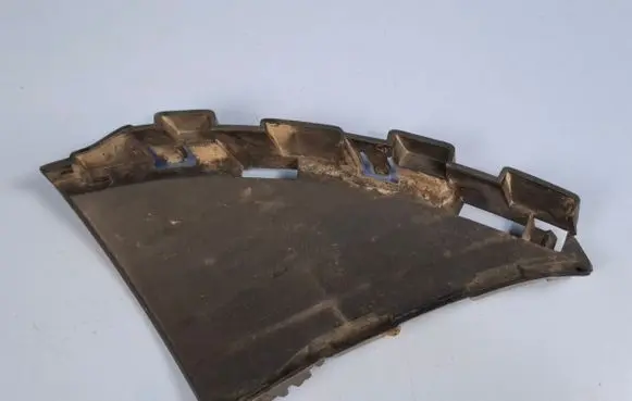Front bumper lower grill