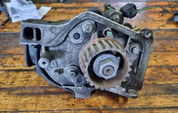 Ford Focus Fuel injection high pressure pump A2C53384062 9676289780