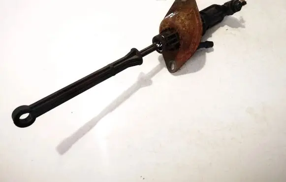 Clutch master cylinder