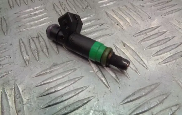 Ford Focus Fuel injectors set 98MF-BC