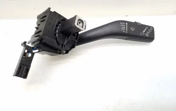 Volkswagen Tiguan Wiper control stalk 1K0953519H