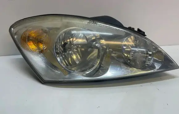 KIA Ceed Headlight/headlamp 921021H000 00954702 070111190917
