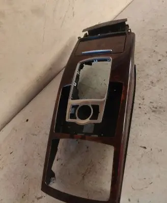 Audi A6 S6 C6 4F Center console 4F1864261