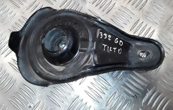 Toyota Auris E180 Rear coil spring rubber mount 