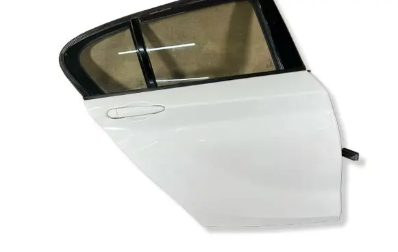 BMW 1 F20 F21 Rear door