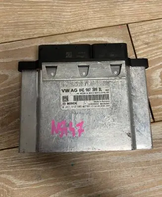 Seat Leon (5F) Engine control unit/module 04E907309BL 0261S12606