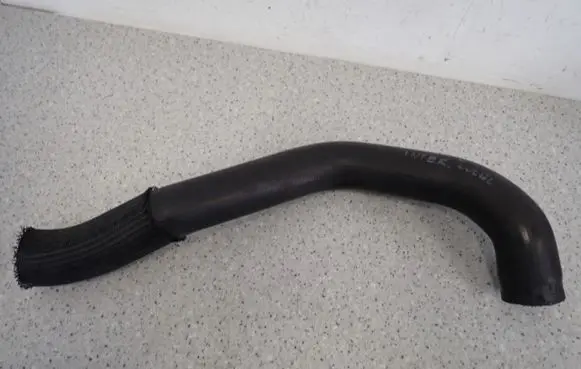 Mitsubishi Pajero Intercooler hose/pipe 