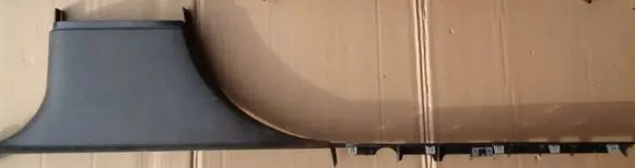Mercedes-Benz ML W164 (B) pillar trim (bottom) A1646803535