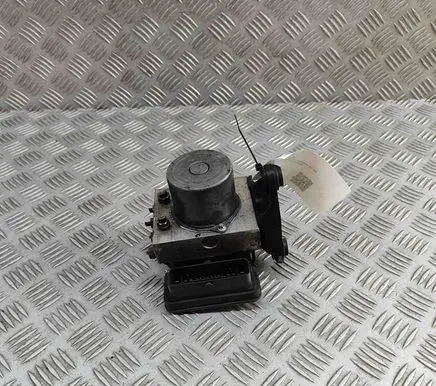 Audi A5 ABS Pump 8W0907379J 8W0907379K
