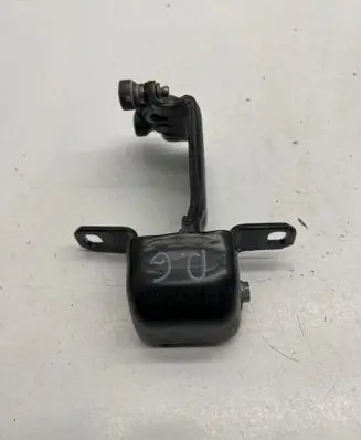 Mercedes-Benz Vito Viano W447 Sliding door lower roller guide/hinge A4477600547