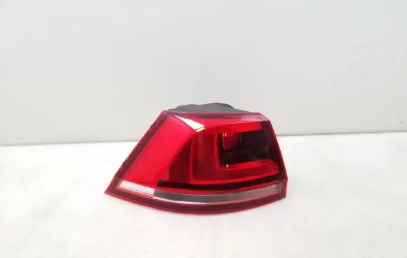 Volkswagen Golf VII Rear/tail lights 5G9945095D