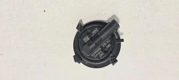 Volkswagen Tiguan Airbag deployment crash/impact sensor 5Q0959354