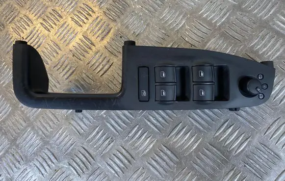 Audi A4 S4 B7 8E 8H Electric window control switch 8E1867171